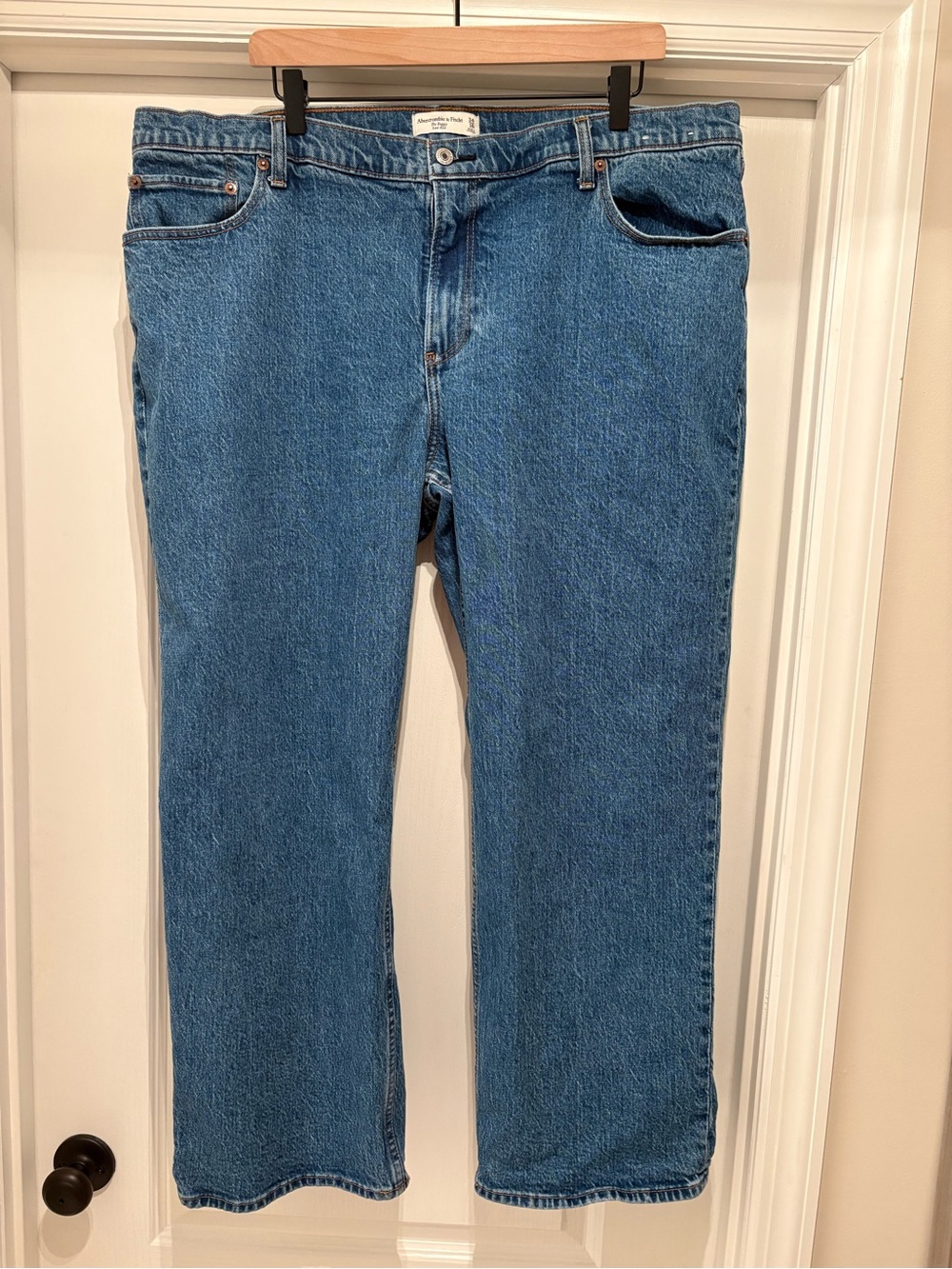 Women’s Abercrombie & Fitch The Baggy Low Rise jeans size 34/18S